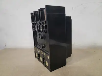 USED SQUARE D Q2L3225H