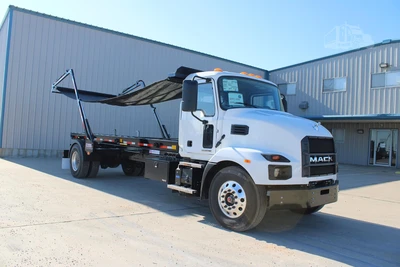New | in-Stock 2025 MACK MD6 Rolloff Trucks Texas US | Roll Off Truck World #1491916