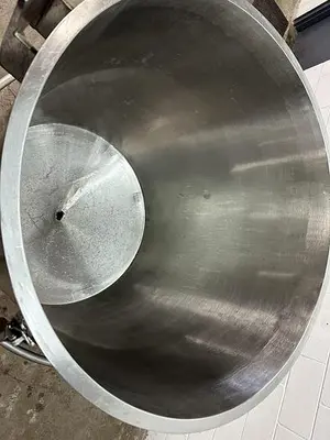 180 Gallon Cone-Bottom Tank