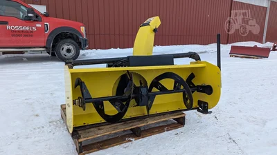 USED 2015 JOHN DEERE 1023E