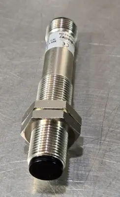 Allen Bradley 42CF-D1LPA2-D4 Cylindrical Sensor loc5E5(3)