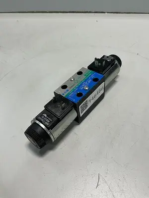 USED VICKERS DG4V-3S-6C-M-U-HL7-60-EN490
