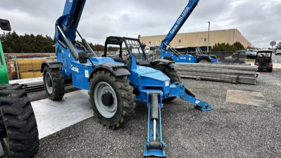 USED 2016 Genie GTH-1056