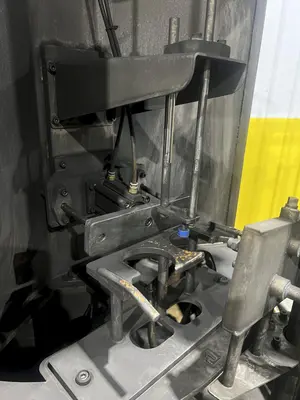 USED SYSTEM TECHNOLOGIES CMI-123-480 “CLEAN MACHINE”