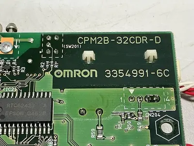 USED OMRON CPM2B-32CDR