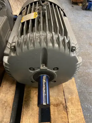 USED BALDOR M2402T