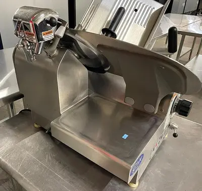 Globe 12" Auto Slicer