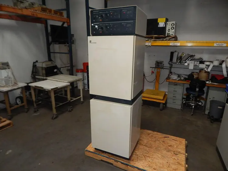 Used FORMA SCIENTIFIC 3326 Miscellaneous Laboratory Equipment Texas US | Aucto #1459818