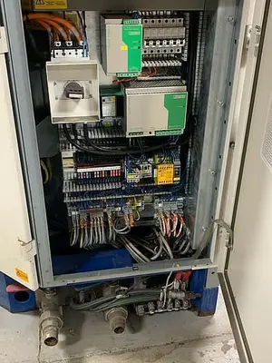 Used LINCOLN ELECTRIC IRB 2400 ROBOTIC LASER WELDING CELL WITH DUAL ABB IRBP 2000L DUAL TRUNNIONS Robotic Welding Cells | Harbor Machinery Inc. #1283322