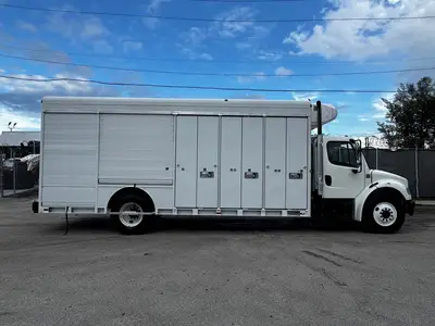 Used 2019 FREIGHTLINER M2 106 Tractors & Trailers Florida US | Truck and Van Outlet #1506258