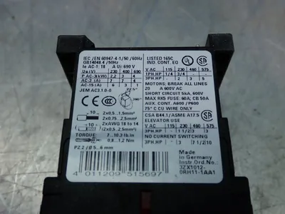 NEW SIEMENS 3RT10151WB42