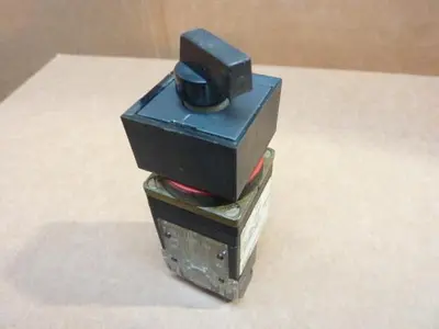 USED ALLEN BRADLEY 800MB-NX23