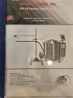 USED SAVAGE BROTHERS 450-LB PANNER TANK & PUMP.