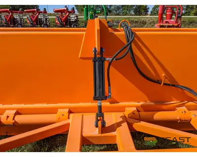 Used BIG DOG _UNKNOWN_ Box Scrapers Iowa US | Keast Enterprises #1360055