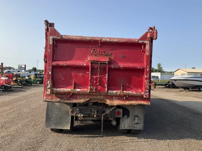 Used 2003 PETERBILT 385 Dump trucks Michigan US | Miedema Asset Management Group #1321241