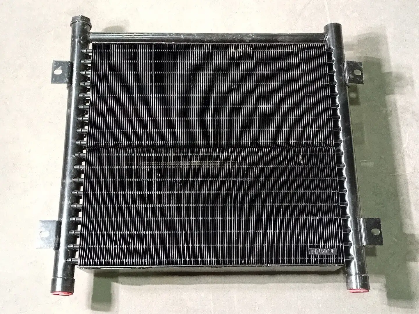 24V Oil Cooler Complete 57962615, 30394282