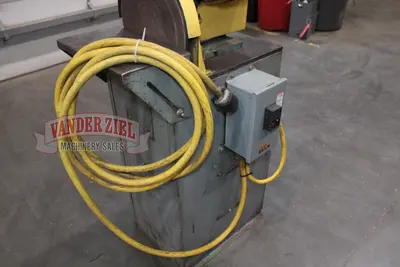 Used KALAMAZOO INDUSTRIES _UNKNOWN_ Belt Grinders Including Sanders Michigan US | Vander Ziel Machinery Sales #1262367