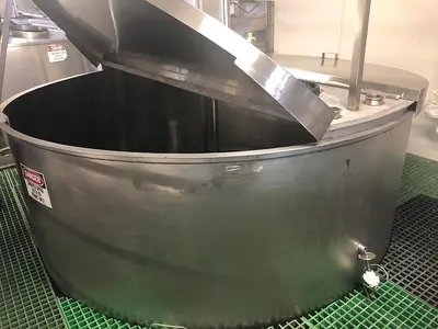 USED 1996 METALCRAFT 247