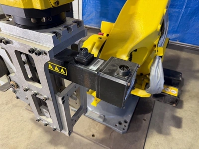 2014 FANUC R2000iC/165F 6 Axis Robots | K.B. Industries LLC (6)