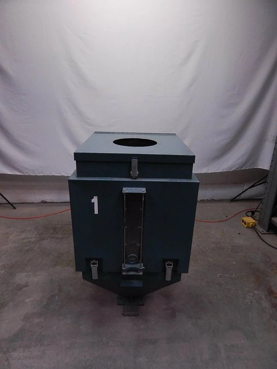 Used MOULD TEK _UNKNOWN_ Hoppers Texas US | OCO Industrial #1716115