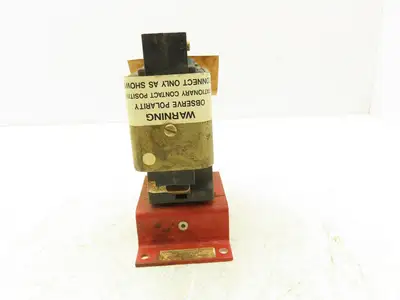 Siemens 14-193-770-566 DC Contactor 1000VDC 200A Interlock 125VDC Coil *READ