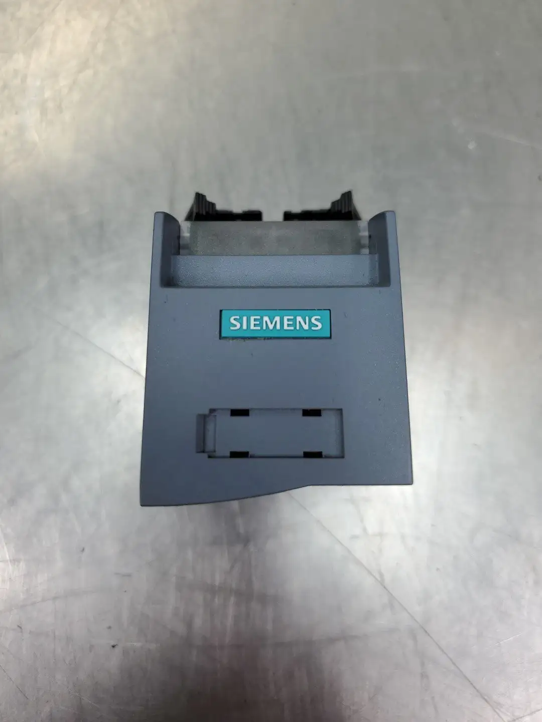 USED Siemens 6ES7924-0AA20-0AC0 SIMATIC Top Connect Module, 50VDC, 1A