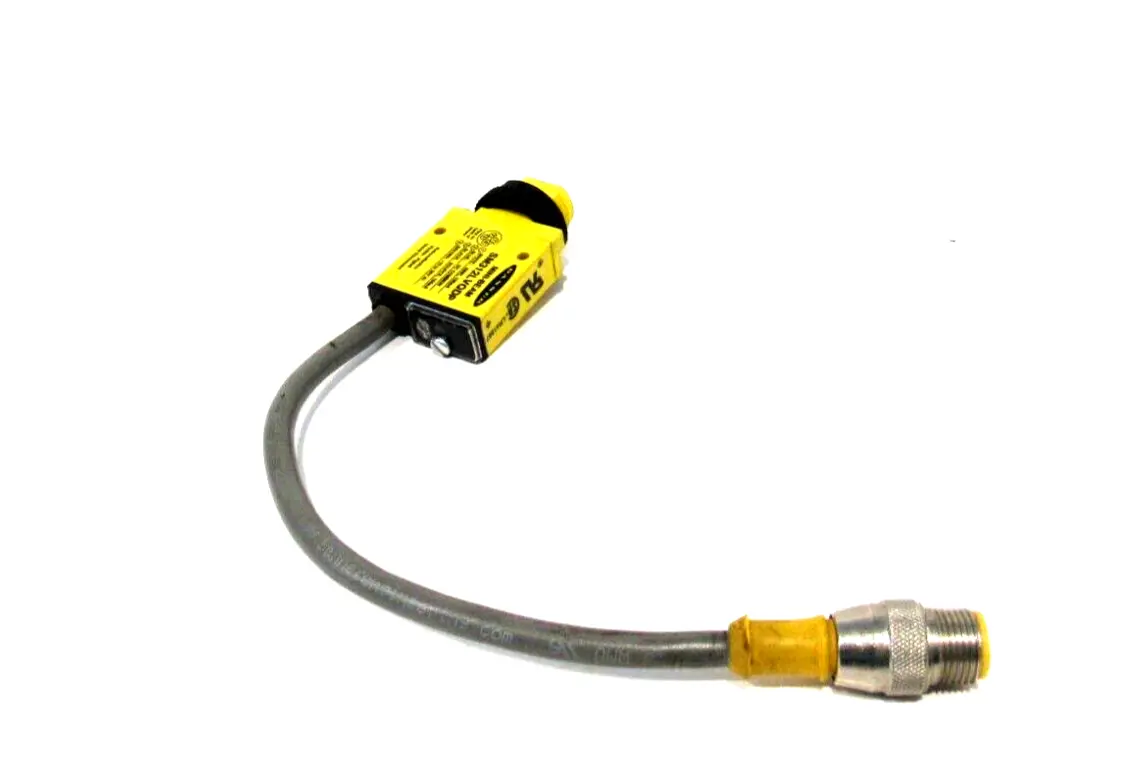 NEW BANNER ENGINEERING SM312LVQDP PHOTOELECTRIC SESNSOR