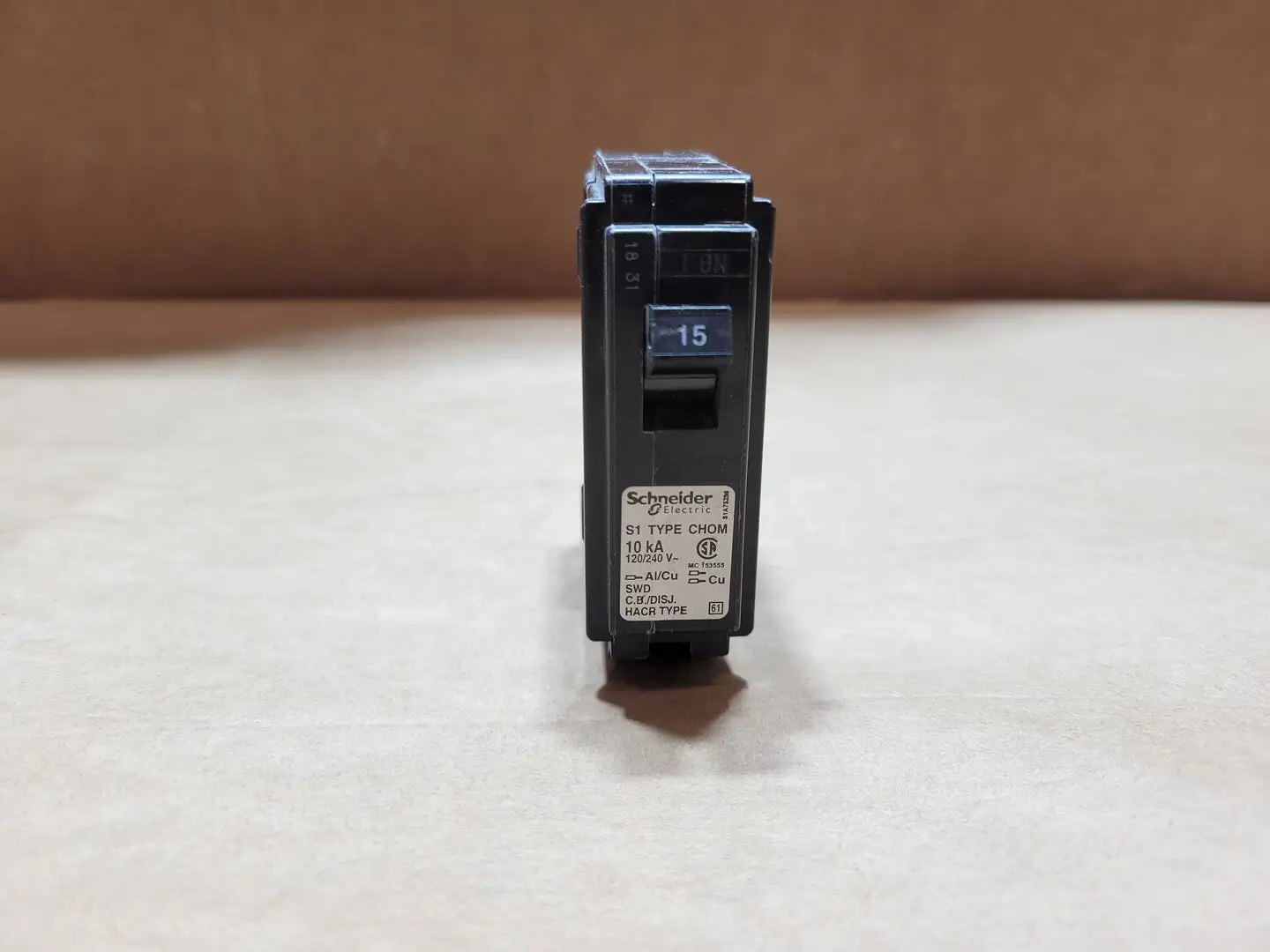 USED SCHNEIDER ELECTRIC CHOM115