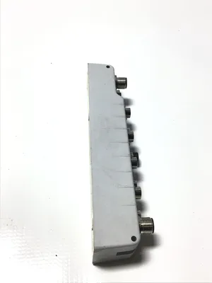 Allen-Bradley 1732D-IB8M8 Armorblock 8-Point Input Block Ser A