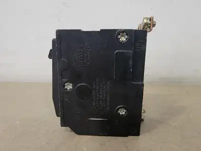 USED SQUARE D QO230