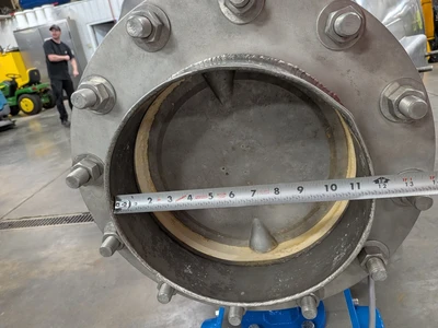 G Force SS Scaling Flour Hopper