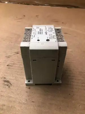 Omron S82K-05024 Switching Mode Power Supply 24V 2.1A 100-120V 200-240V