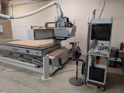 USED 2006 HOLZHER 7226ME