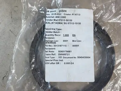 NEW KOMATSU 07012-10150