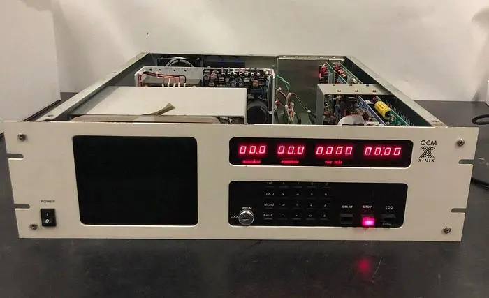 Xinix QCM 1021