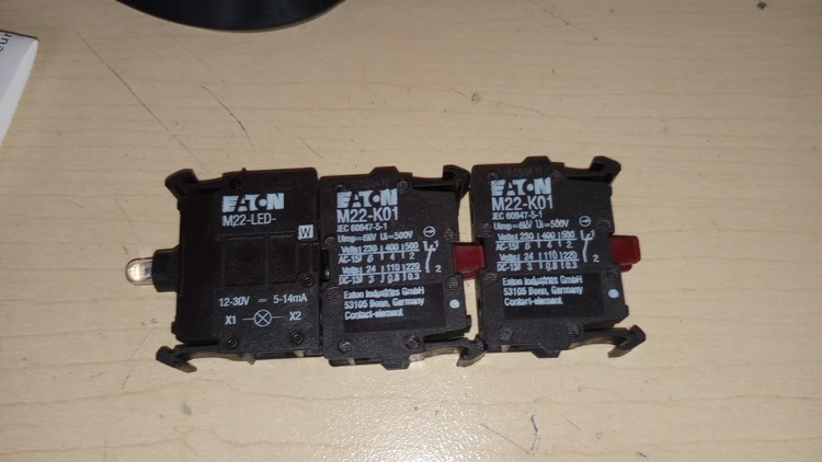Used Eaton M22-K01 - Qty 1 M22-LED Relays & Switches Arizona US | ASSET CONVERSION SPECIALISTS, INC. #1455736