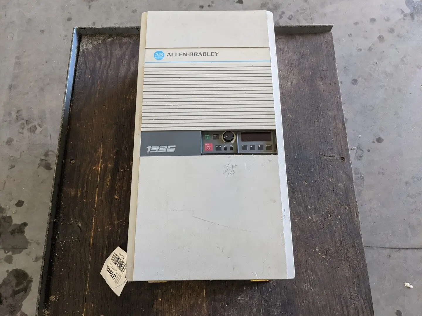 USED 1990 ALLEN-BRADLEY B015-EAE-FA2-L2
