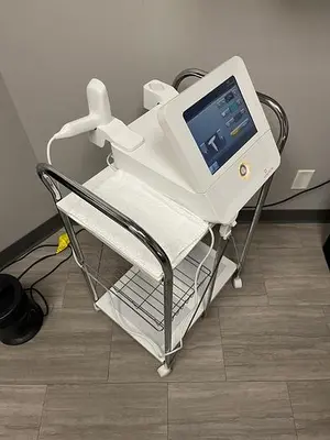 Used 2015 VENUS CONCEPTS VENUS VIVA RF FRACTIONAL SKIN RESURFACING & ELECTRO MAGNETIC FIELDS WRINKLE REDUCTION Medical Equipment - Other Minnesota US | Midwest Medical #1467840