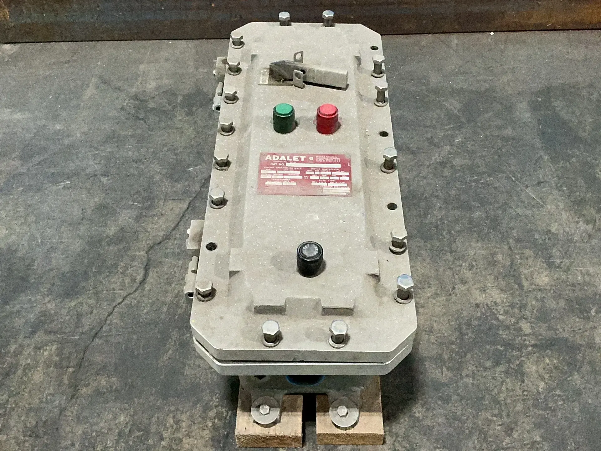 Used ADALET XCBSAQ N4 6130 Starters Ohio US | HGR 24 #1286746
