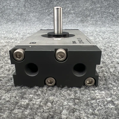 New | in-Stock SMC CDRQB-20 Rotary Actuators California US | Davliegogo LLC #1706910