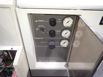 USED PERKIN ELMER 8410