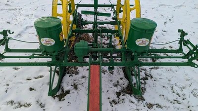 USED JOHN DEERE 999