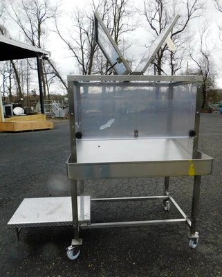 USED UNSCRAMBLING HOPPER 48" BOTTLE HOPPER