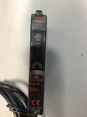 USED OMRON E3X-NA11