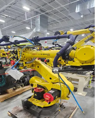 FANUC R-2000iC/210F Robots | International Machinery (1)