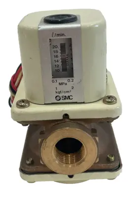 NEW SMC IFW-520 FLOW SWITCH IFW520