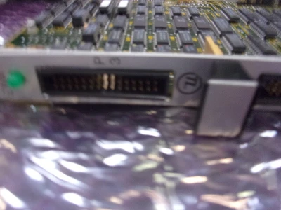 USED Universal Instruments 42004705-F