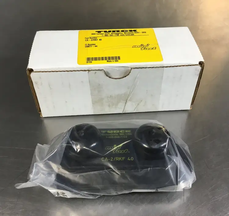 Used TURCK U0877-44 PLC Processors | Palmetto Automation #1156312