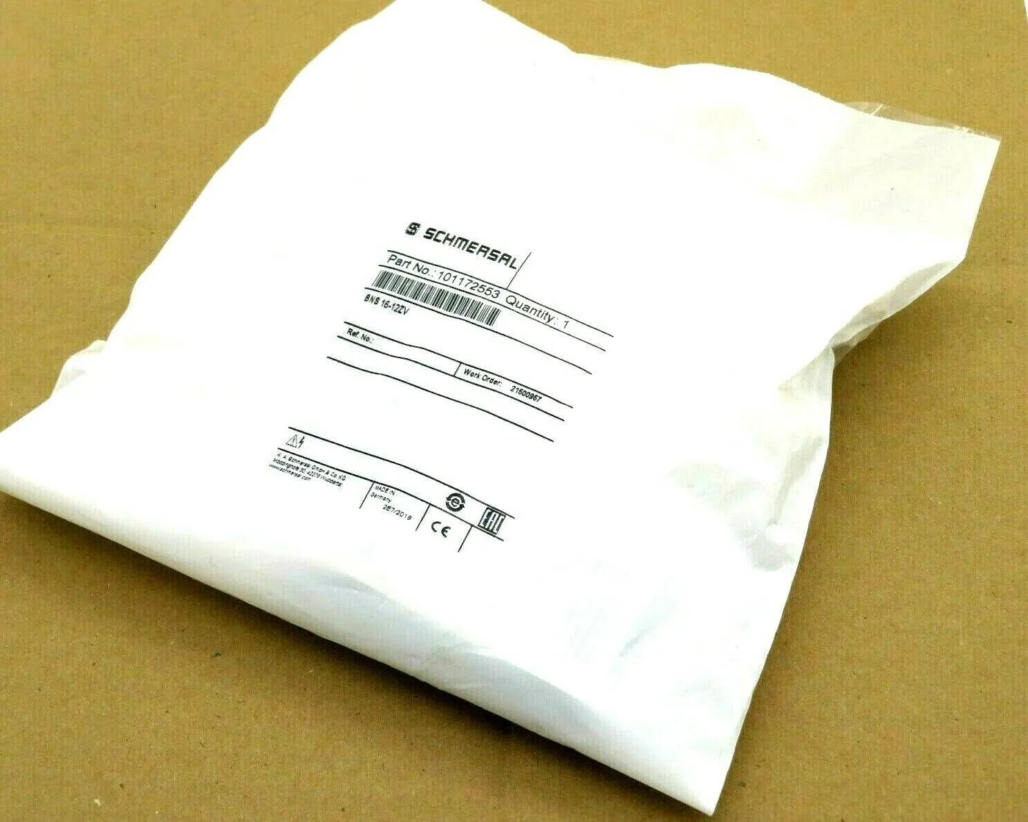 NEW SCHMERSAL BNS 16-12ZV SAFETY SENSOR 101172553 BNS1612ZV