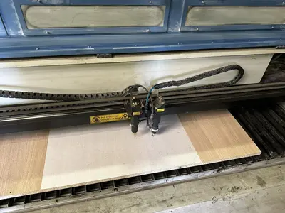USED 2014 UNICH LXJ-2030